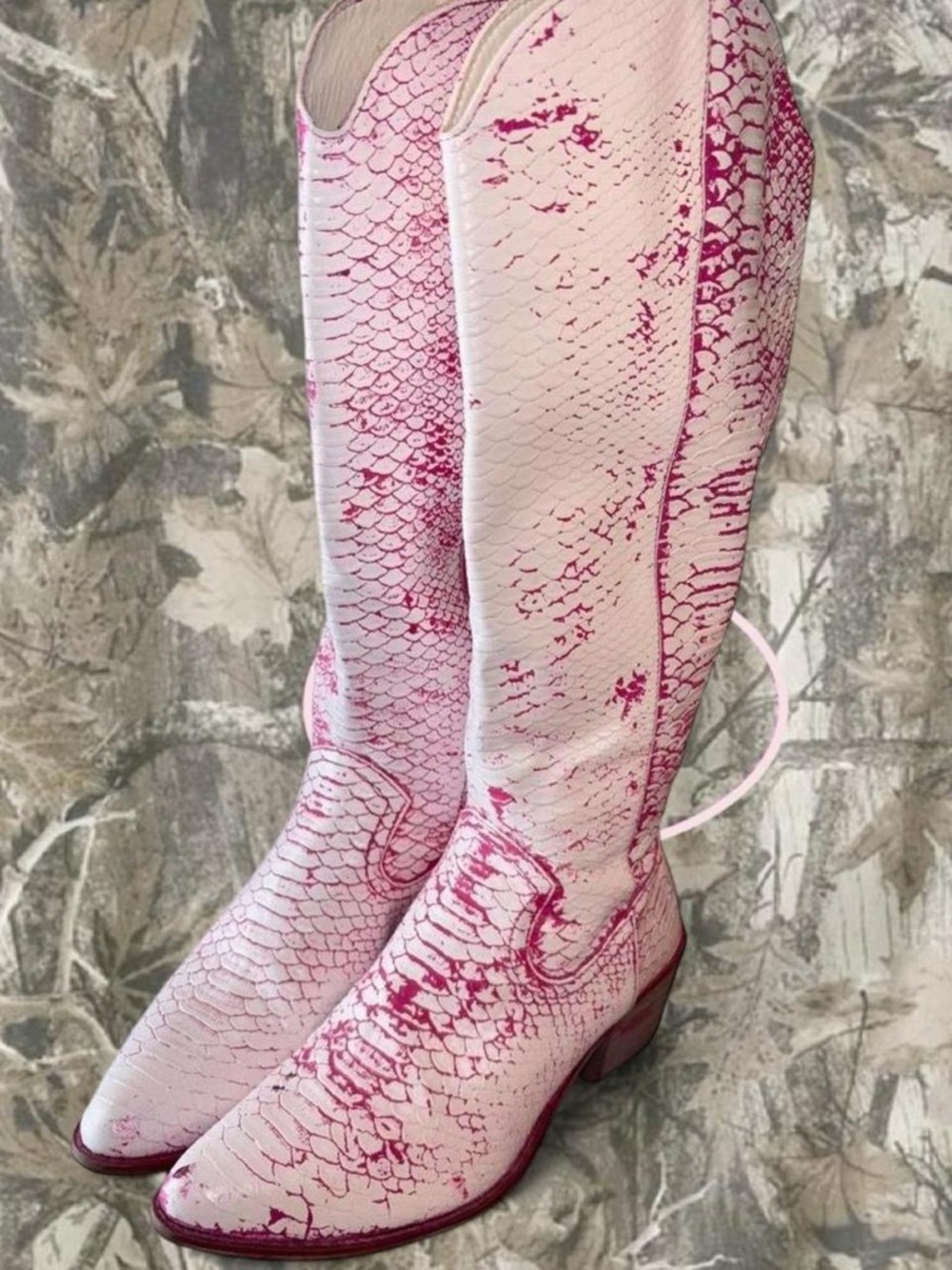 Knee-High Pink Snakeskin Western Heeled Boots
